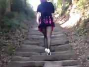 媽媽公園散步 硬是讓她給我小樹林一炮